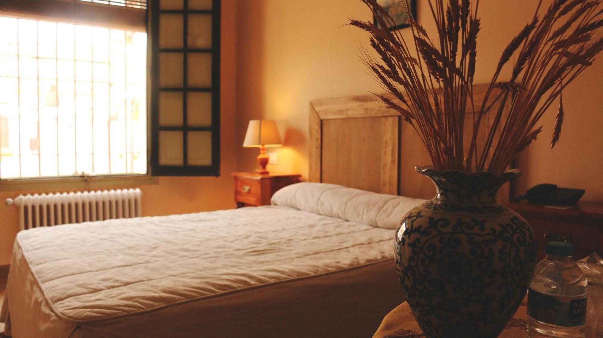 Hotel Pico Espiguete Alba de los Cardaños Εξωτερικό φωτογραφία