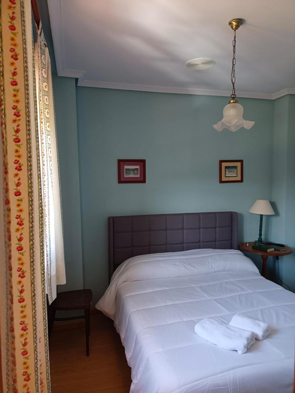 Hotel Pico Espiguete Alba de los Cardaños Εξωτερικό φωτογραφία