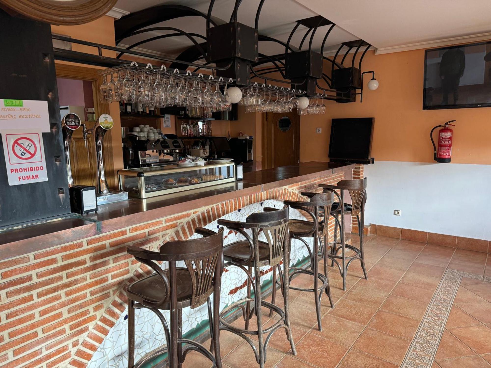 Hotel Pico Espiguete Alba de los Cardaños Εξωτερικό φωτογραφία